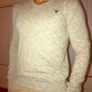 Men’s long sleeve v neck dress shirt